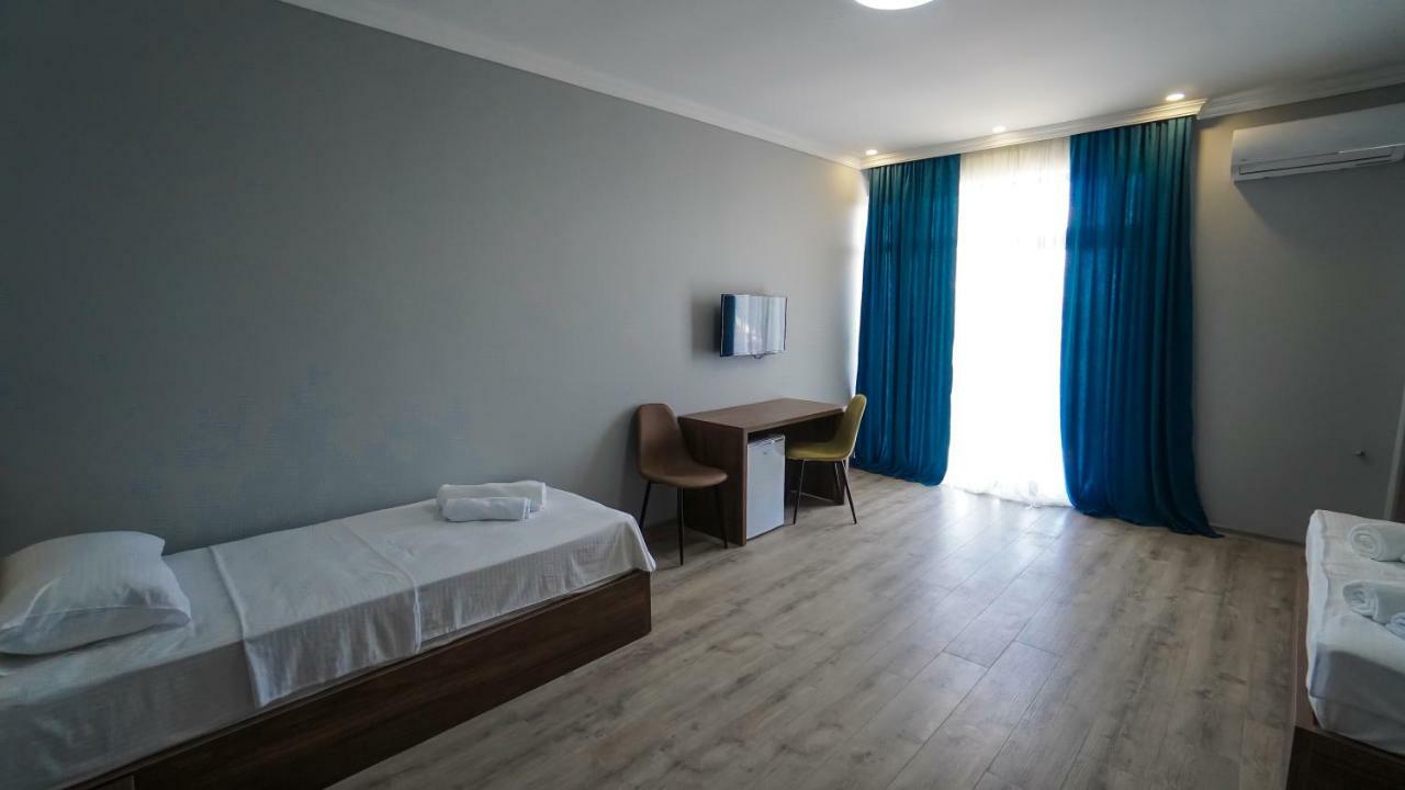 Hotel Horizon Kobuleti Bagian luar foto