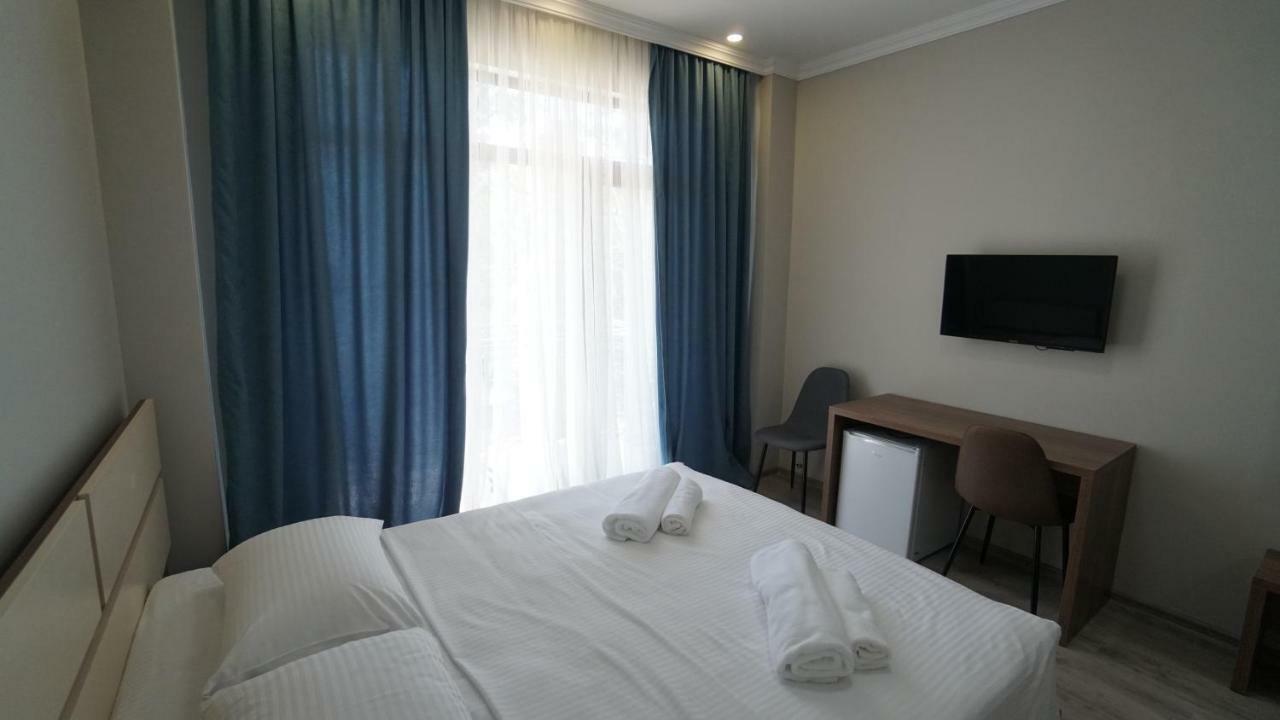 Hotel Horizon Kobuleti Bagian luar foto