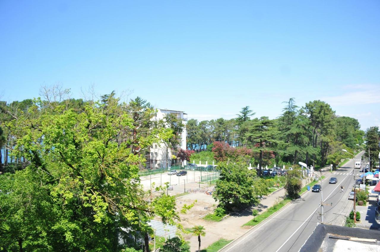 Hotel Horizon Kobuleti Bagian luar foto